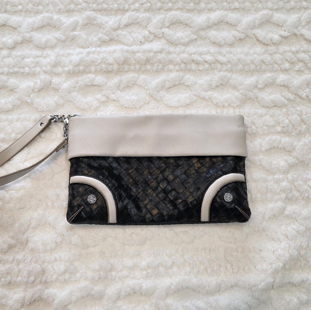Simply Vera Vera Wang Black Woven Wristlet Clutch